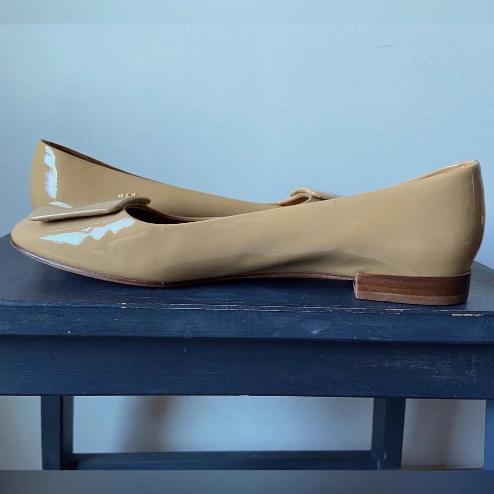 Tory Burch Yardley Patent Leather Flat - Picture 6 of 12
